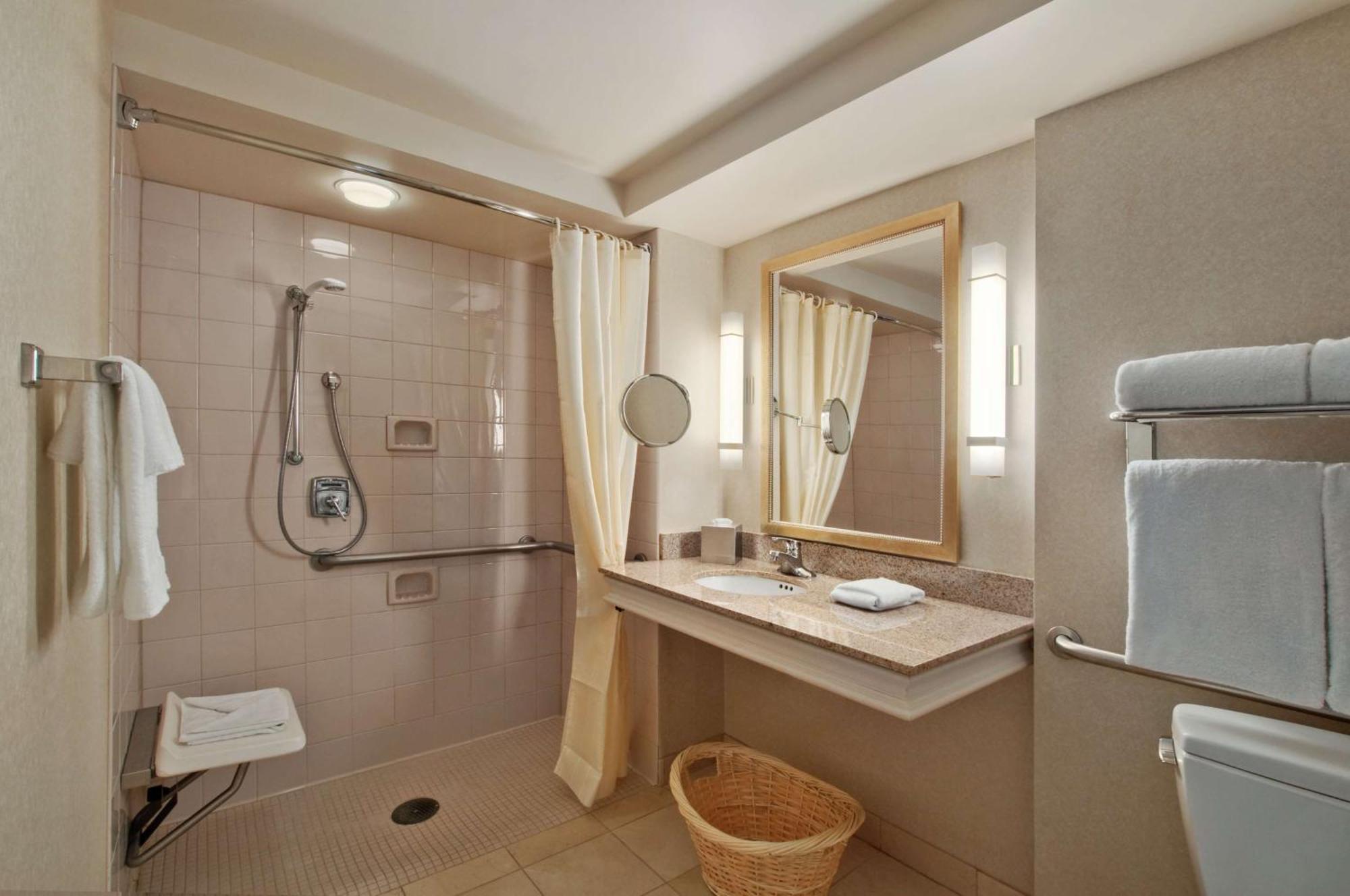 מלון Hilton Madison Monona Terrace מראה חיצוני תמונה