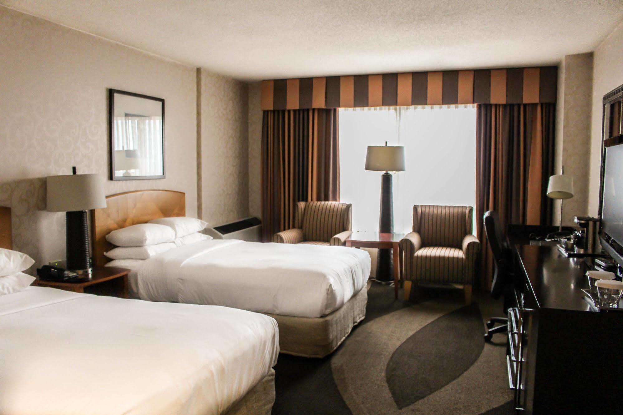 מלון Hilton Madison Monona Terrace מראה חיצוני תמונה